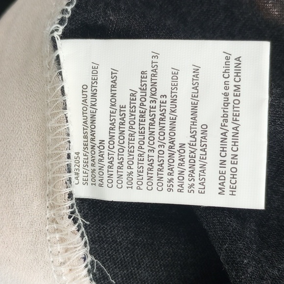 Anthropology Tiny Auberte Beaded Top Size Medium - Picture 9 of 11